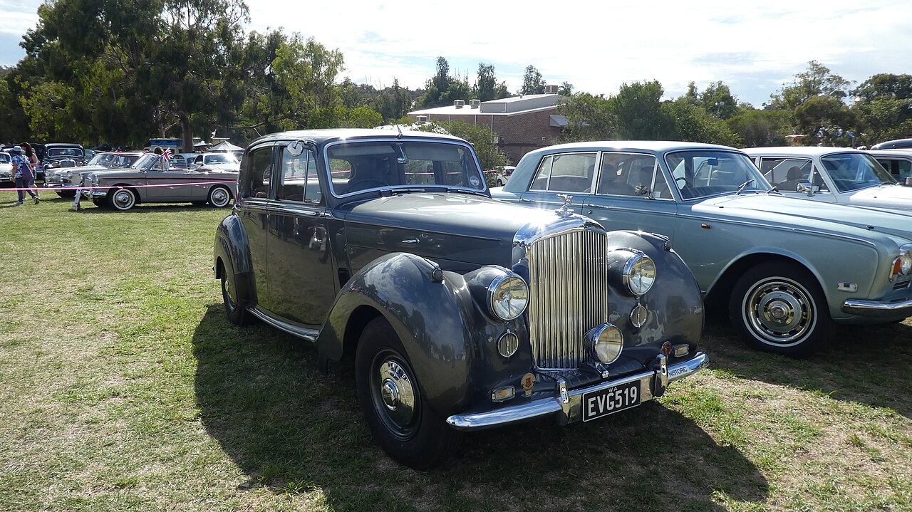 Bentley R Type 4,6 Automatgear (130 hk)