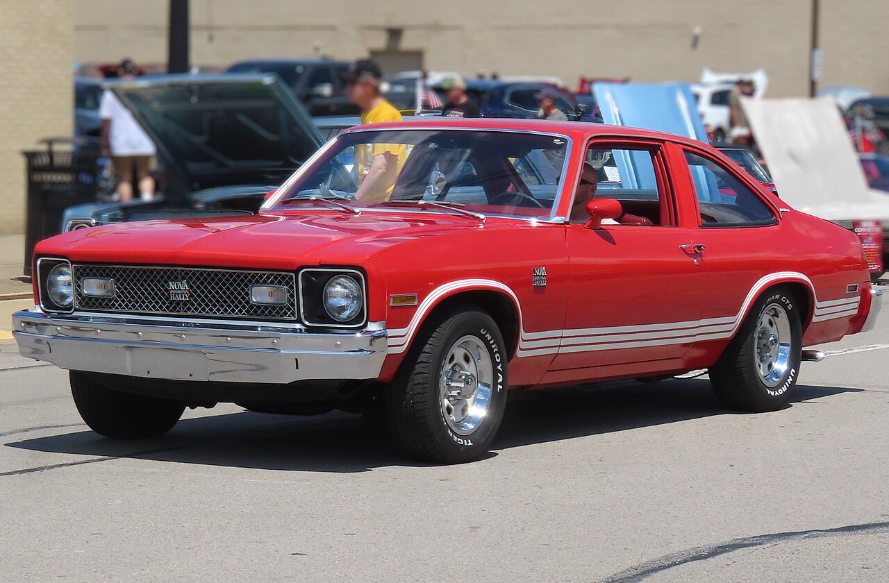 Chevrolet Nova 5,0 Turbo Hydra-Matic (145 hk)