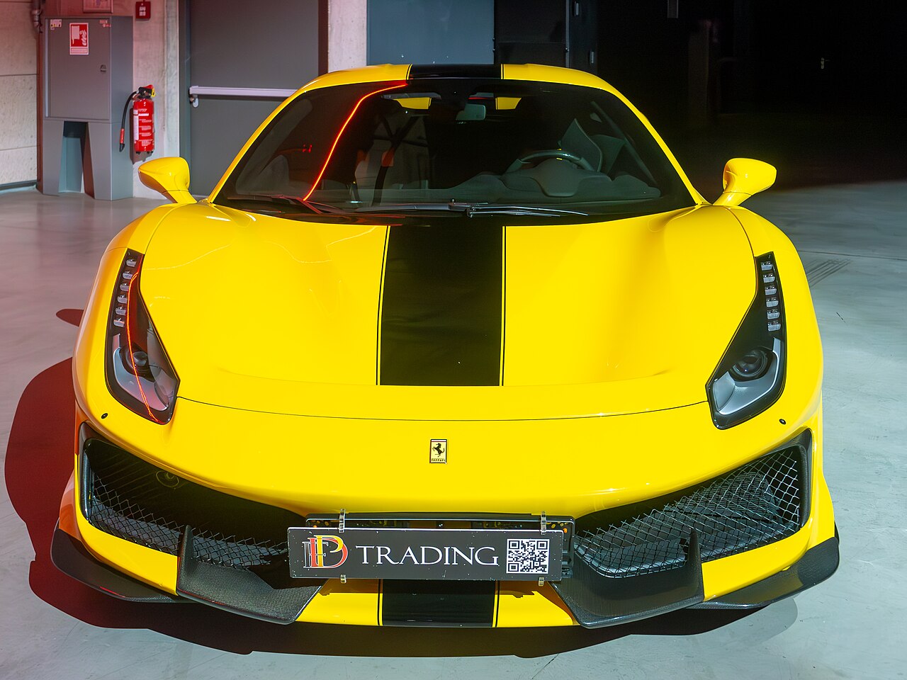 Ferrari 488 3,9 Automatiseret manuel RWD (670 hk)