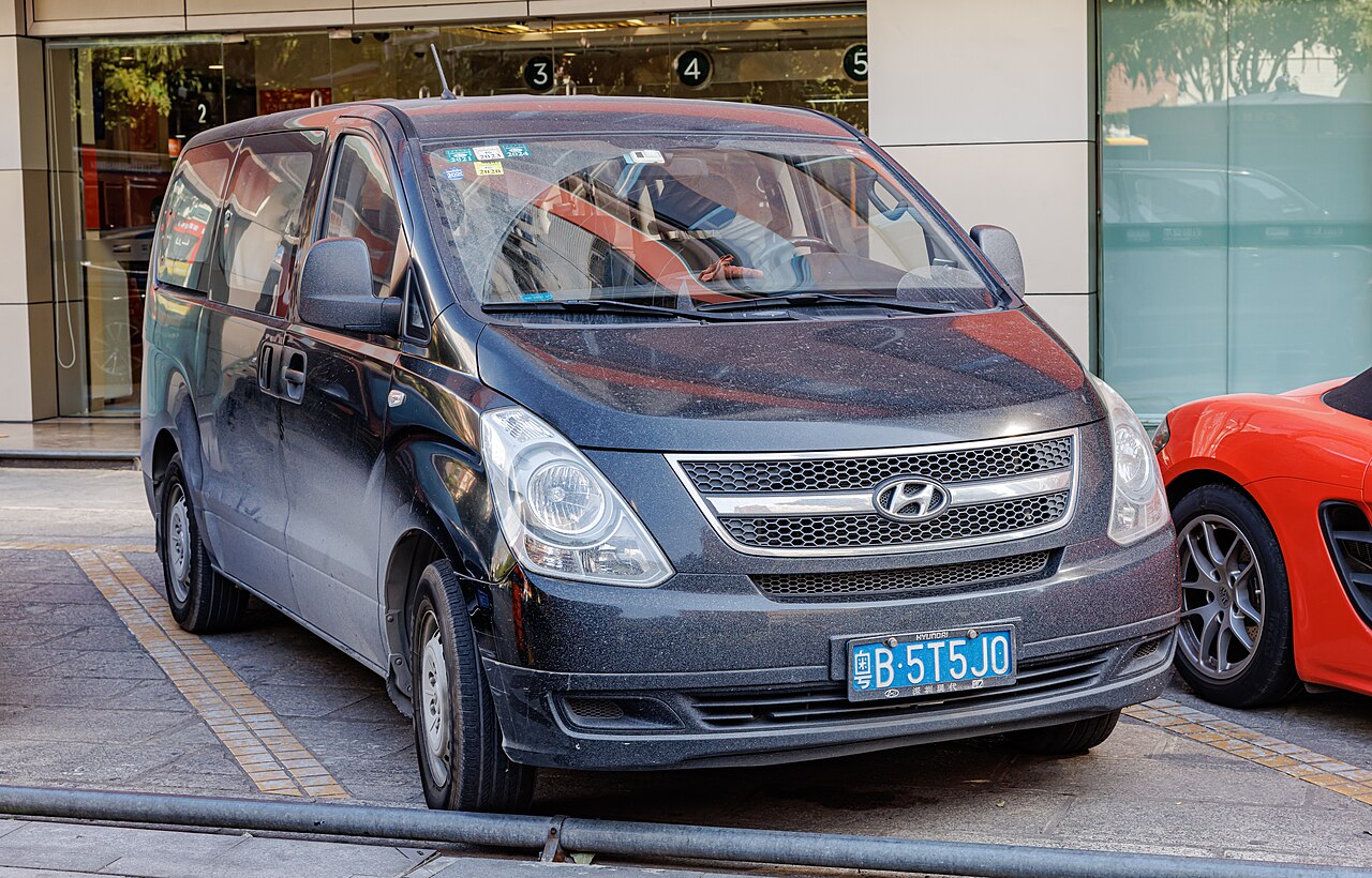 Hyundai H-1 2,4 Manuel (135 hk)