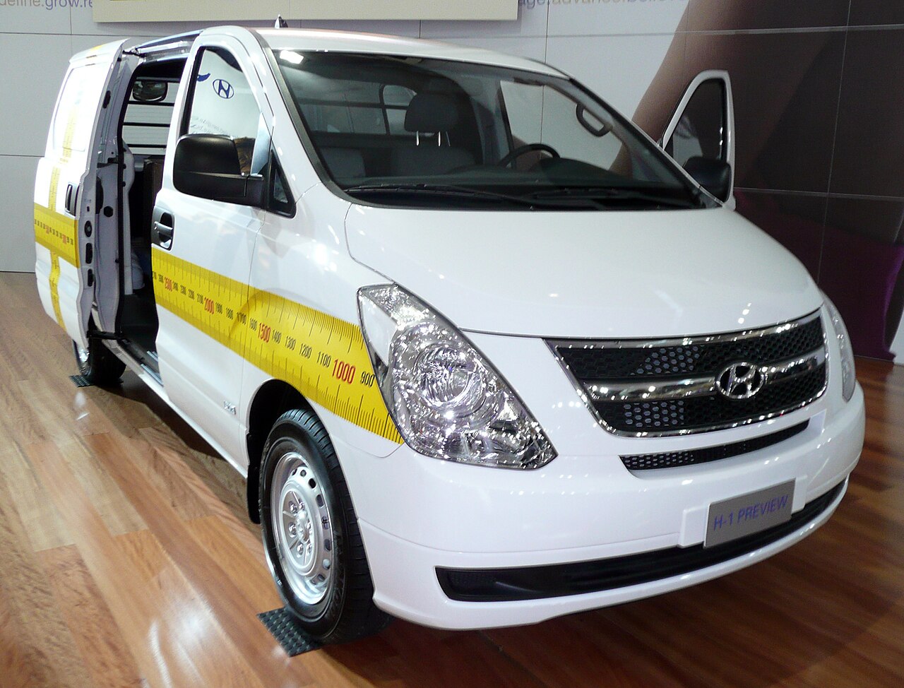 Hyundai H-1 2,5 CRDi Manuel (136 hk)