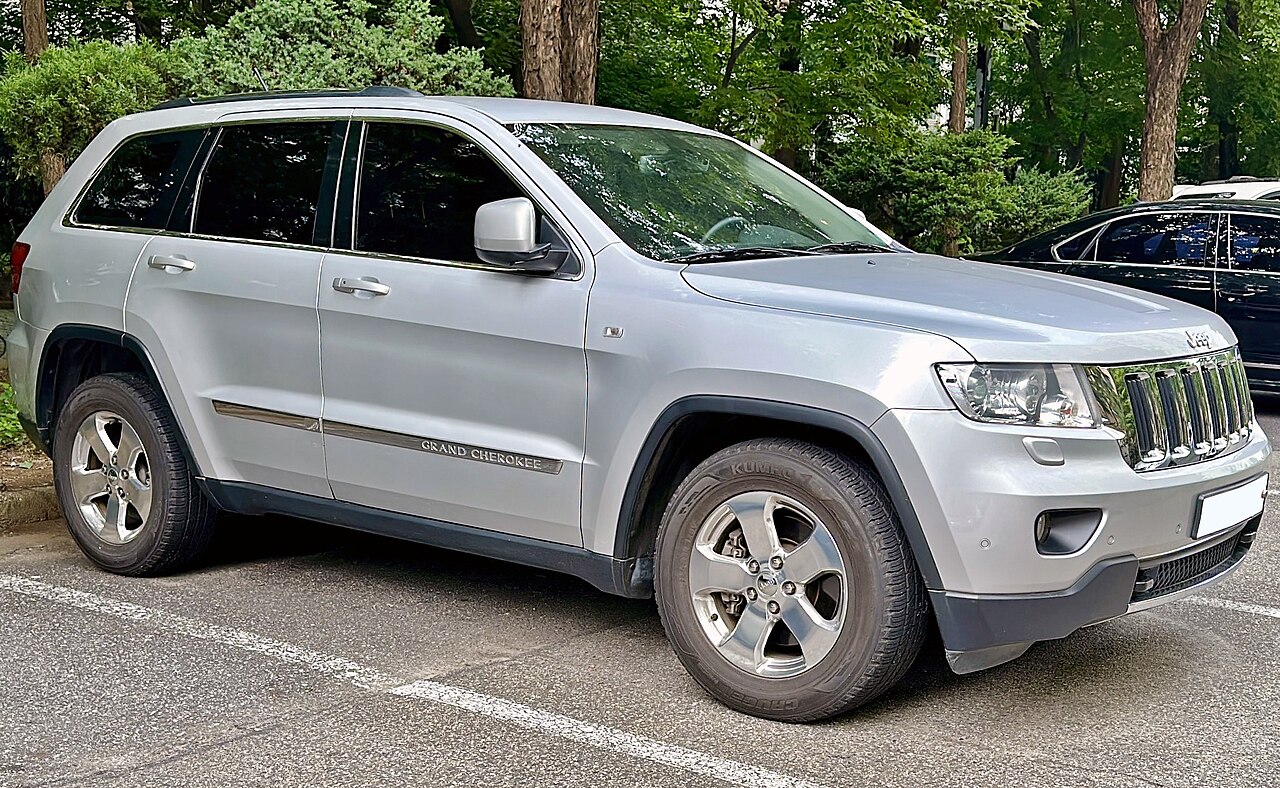 Jeep Grand Cherokee Generation 4 (WK2)