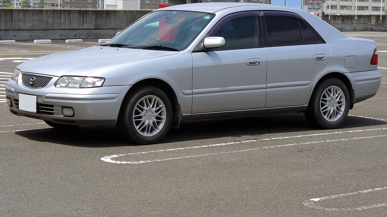 Mazda Capella 2,0 Automatgear 4-hjulstræk (140 hk)
