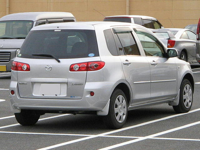 Mazda Demio 1,3 Automatgear e-4-hjulstræk (91 hk)