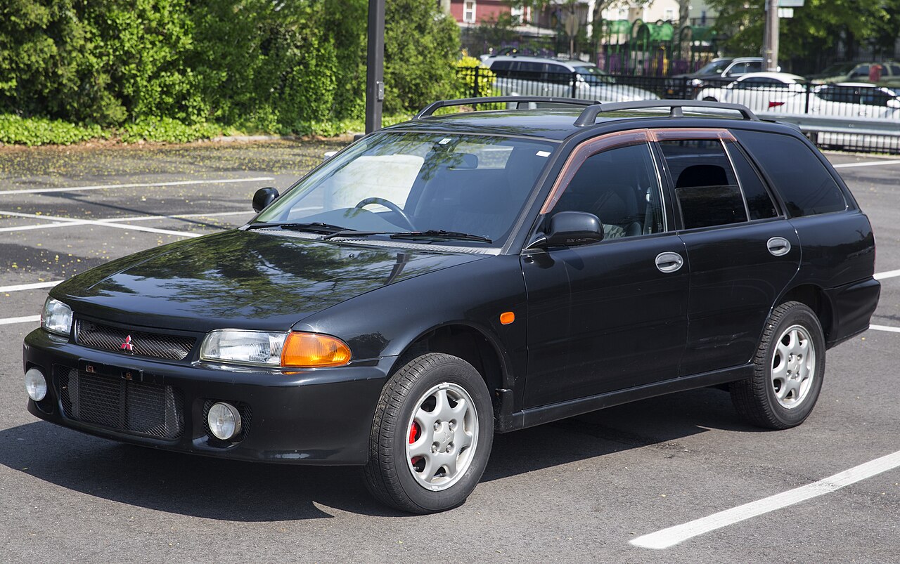 Mitsubishi Libero 1,6 Automatgear (110 hk)