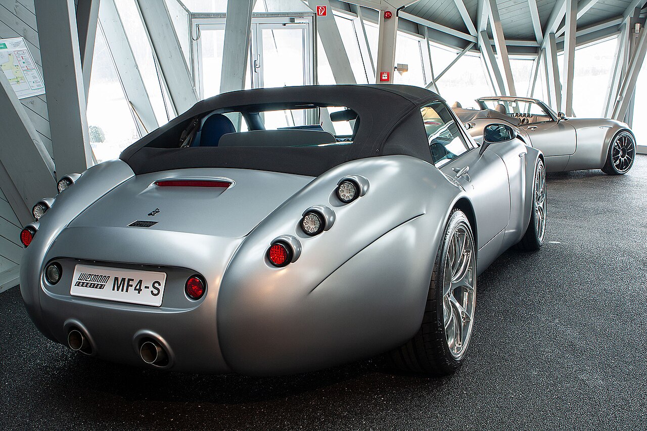 Wiesmann Roadster 4,0 Automatiseret manuel RWD (420 hk)